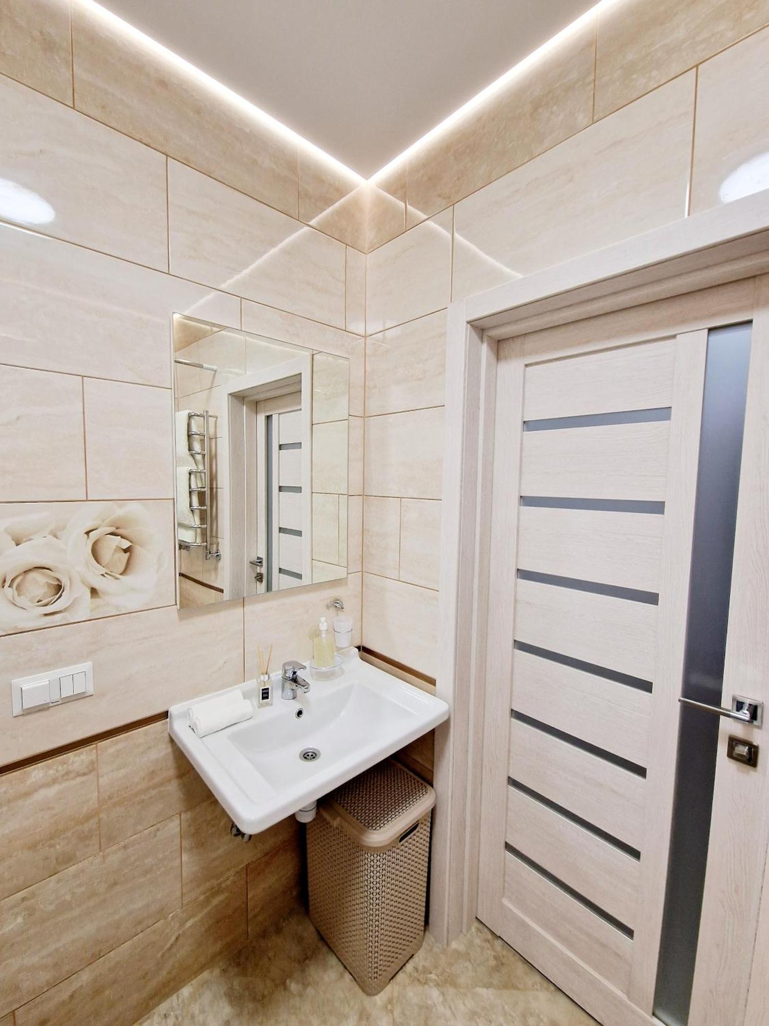 Apartament On Chornovola, 40 Жк "Варварівка" Луцк Экстерьер фото